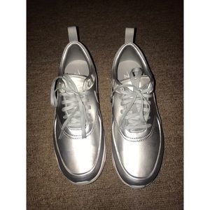 Women’s Nike Air Max Thea -Metallic Silver